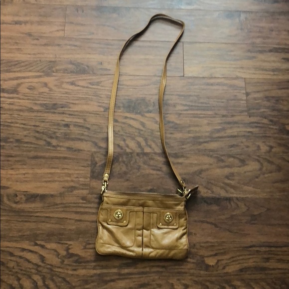 Marc by Marc Jacobs cross-body small purse. - Picture 1 of 4